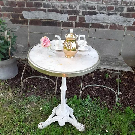 Marie Bonheur Celles (Hainaut)